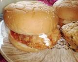 Zinger Burgers with Pineapple Smoothie and Chocolate Chip Cupcak recipe step 6 photo