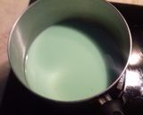 Foto langkah ke 1 dari resep Green Egg Flour Pudding (Puding terigu).