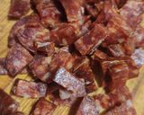 Foto del paso 1 de la receta: Plato de patatas, huevos y chorizo