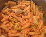 Foto del paso 4 de la receta Macarrones con atún y aceitunas al horno