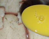 A picture of step 5 of Mango Pudding Delight 3 layered.