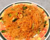 Foto langkah ke 8 dari resep Bihun goreng udang pedas.