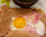 Une image de l'étape 5 de Crêpes bretonnes.