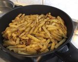Une image de l'étape 7 de Bâtonnets de pommes de terre charlotte aux herbes aromatiques et tomates séchées.