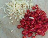 Foto langkah ke 4 dari resep Cumi cabe garam.