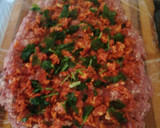 Foto del paso 3 de la receta: Rollo de carne rellena de chorizo en salsa al horno