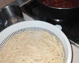 Pas rețetă Spaghete cu șuncă presată și cașcaval 3 fotografie