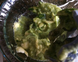 Foto del paso 3 de la receta: Zapallitos rellenos con huevo