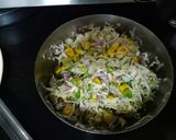 સ્પાઈસી ચીઝ પીઝા રેસીપી સ્ટેપ2ફોટો