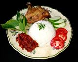 Foto langkah ke 5 dari resep Nasi Ayam Goreng Sambal Bawang Daun Jeruk.