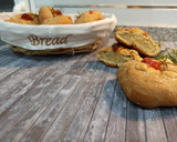 Foto del paso 4 de la receta: Panecillos caseros picantones🌶️ 🥖