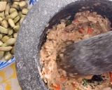 รูปขั้นตอนการทำที่ 3 ของ น้ำพริกมะขามผัดหมูสับ