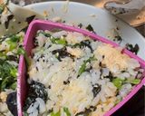 A picture of step 7 of Salmon and Garland Chrysanthemum Rice Balls.