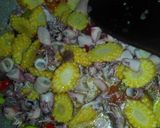 Foto langkah ke 5 dari resep Tumis putren cumi asin.