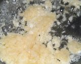 A picture of step 2 of Cheese garlic bread.
