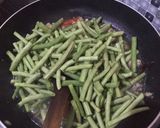 Foto langkah ke 2 dari resep Tumis Baby Buncis Singapore.