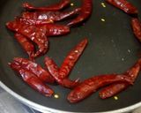 A picture of step 3 of Dry garlic red chutney.