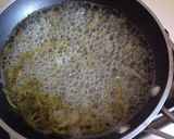 Foto del passaggio 1 della ricetta Medaglioni di Magatello in crosta di panko, con salsa di mirtilli e scorza di limone caramellata