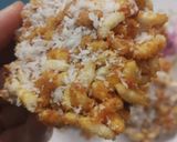 A picture of step 14 of Murmura Chikki.