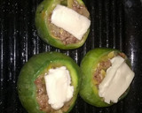 Foto del paso 5 de la receta: Zapallitos rellenos express!!