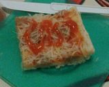 Foto langkah ke 4 dari resep Pizza Sederhana.
