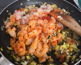 Foto del paso 7 de la receta: Canelones de pescado con bechamel de gambas