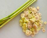 Hình bước làm 2 của món Thịt kho mắm ruốc