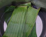 Foto langkah ke 8 dari resep Lemper isi Ayam.