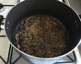 Tejszínes, gombás csirke felsőcomb (ketogén) recept fázis 5 fotója