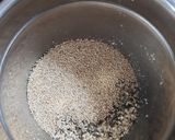 A picture of step 1 of Peanuts Til ladoo.