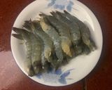 Hình bước làm 1 của món Tôm tẩm bột chiên xù