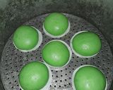 Foto langkah ke 5 dari resep Bakpao Pandan Isi Cokelat.