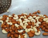 A picture of step 1 of Panjiri.