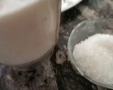 A picture of step 1 of Bounty Shake.