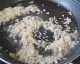 Foto del paso 4 de la receta: Arroz de pescado con gambas y almejas