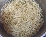 Foto langkah ke 2 dari resep Mie Kangkung khas Betawi.