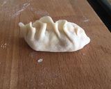 Foto del passaggio 4 della ricetta Ravioli giapponesi GYOZA