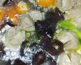Foto langkah ke 7 dari resep Sop Bakso Kimlo Simpel.