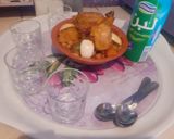 صورة لخطوة 3 من وصفة طعام مرقة حمراء 🍗🧅🍅🥕🥔🥫🍶