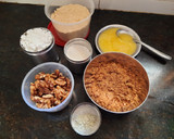 சத்துமாவு வால்நட் ஸ்வீட் (saathu maavu walnut sweet recipe in Tamil) ரெசிபி ஸ்டேப் 1 புகைப்படம்