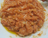 Foto del paso 3 de la receta: Huevos rellenos de atun y tomate
