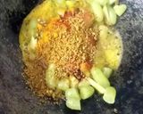 A picture of step 2 of Green Grapes Pickle.