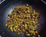 A picture of step 1 of Simple Okra Fry.