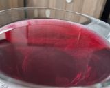 A picture of step 3 of Rose infused water.