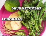 Gambar langkah 2 resipi Siakap Masak Lemak Putih.
