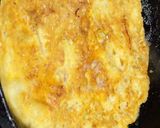 A picture of step 5 of Maggi omelet.