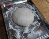 Foto del paso 6 de la receta: Pizza v2 de butifarra y cebolla