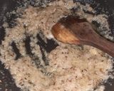 A picture of step 2 of Dal makhni.
