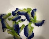 Foto langkah ke 1 dari resep Teh Bunga Telang.