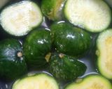 Foto del paso 1 de la receta: Zapallito relleno acompañado de un timbal de arroz